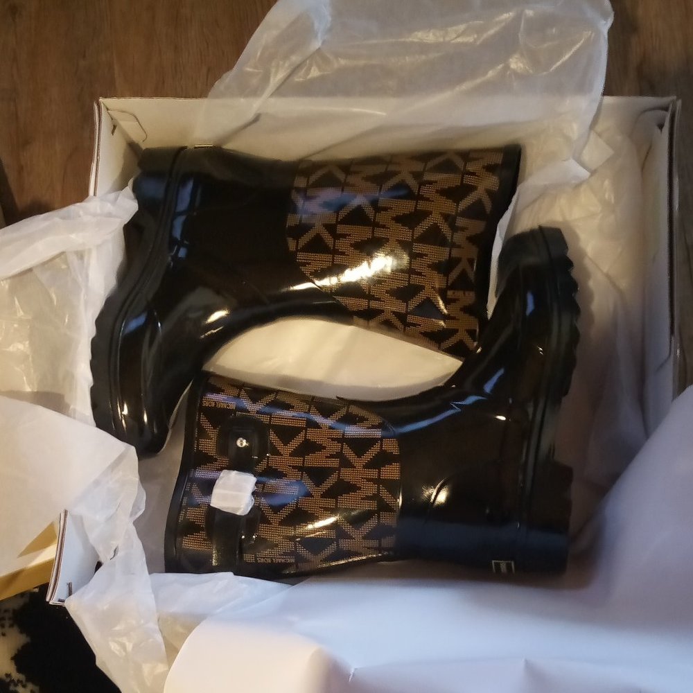 Michael kors brand new rain boots